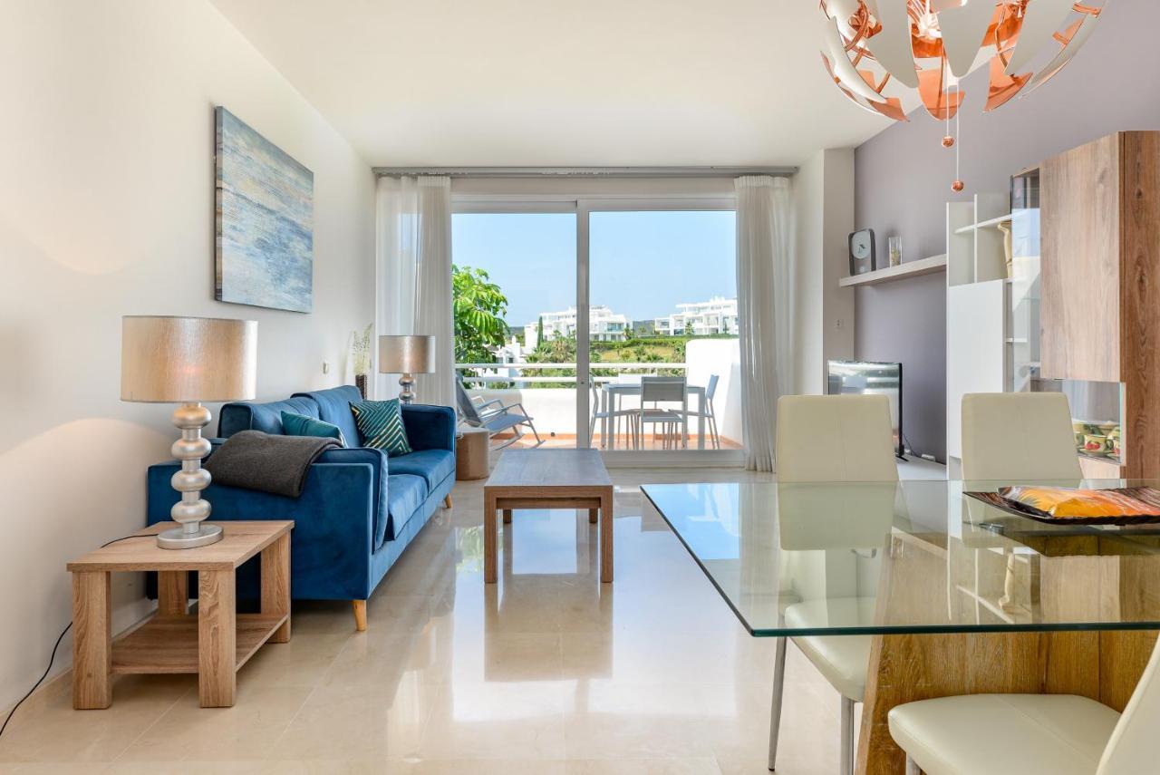 Alcazaba Lagoon 2425 Luxury Private Beach 埃斯特波纳 外观 照片