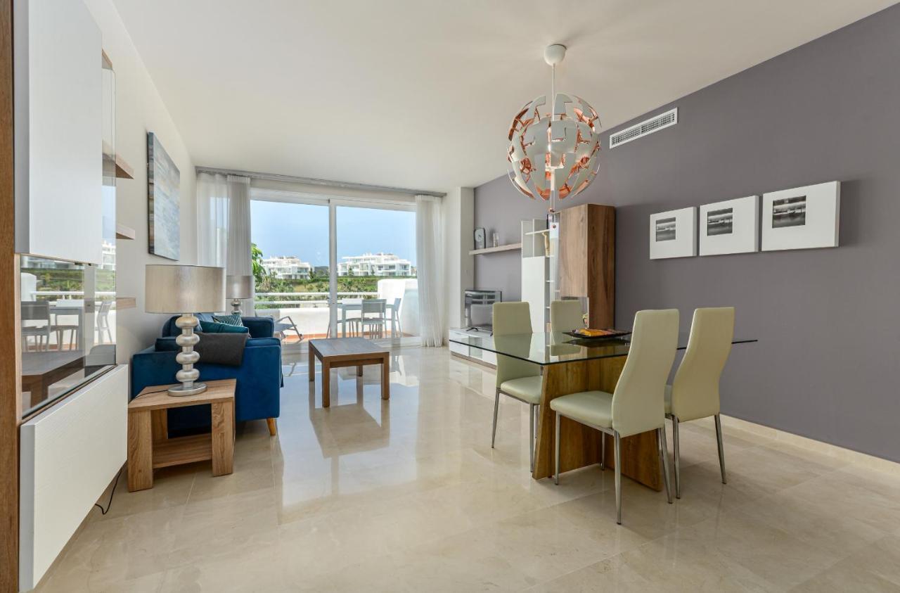 Alcazaba Lagoon 2425 Luxury Private Beach 埃斯特波纳 外观 照片
