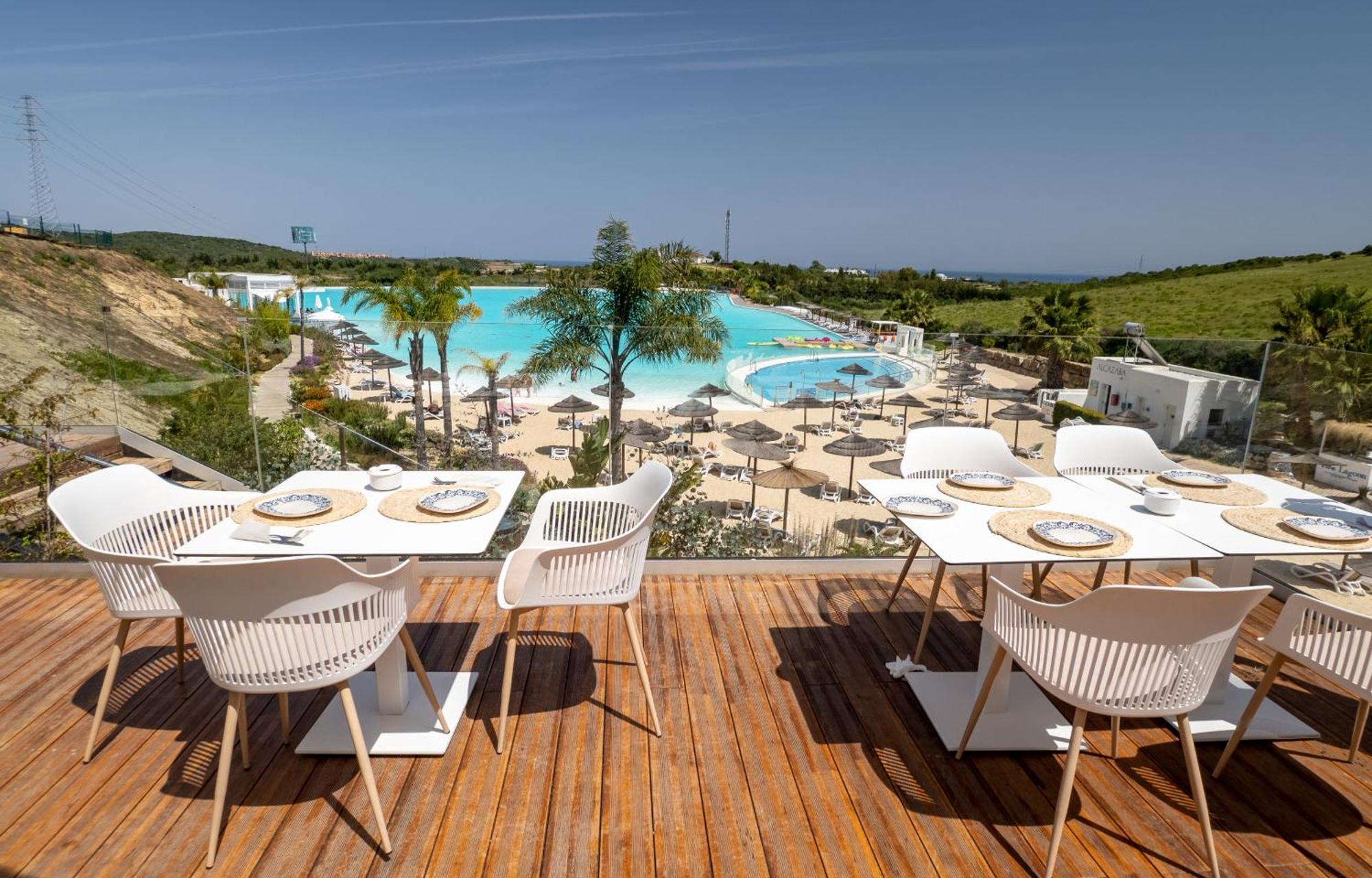 Alcazaba Lagoon 2425 Luxury Private Beach 埃斯特波纳 外观 照片