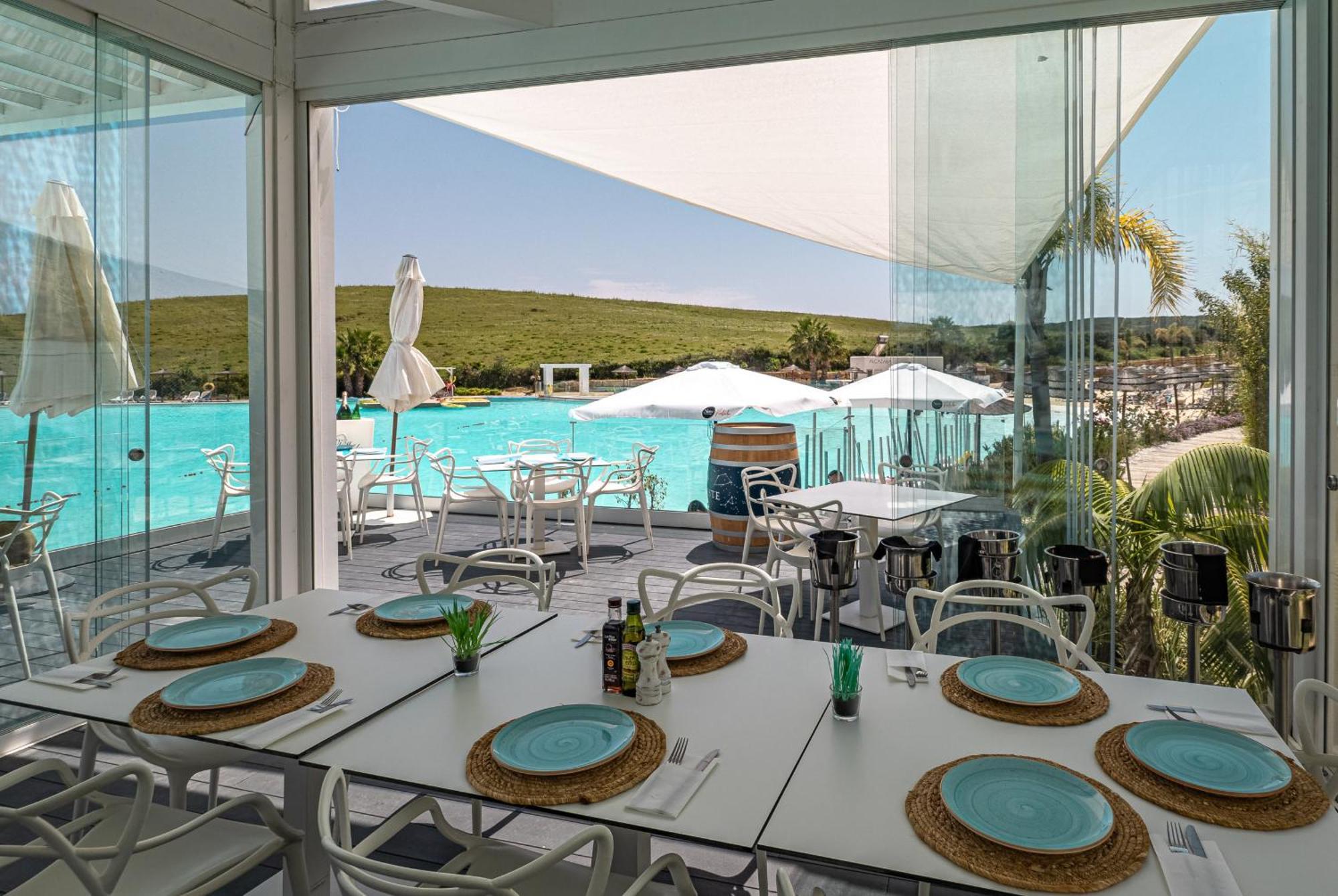 Alcazaba Lagoon 2425 Luxury Private Beach 埃斯特波纳 外观 照片