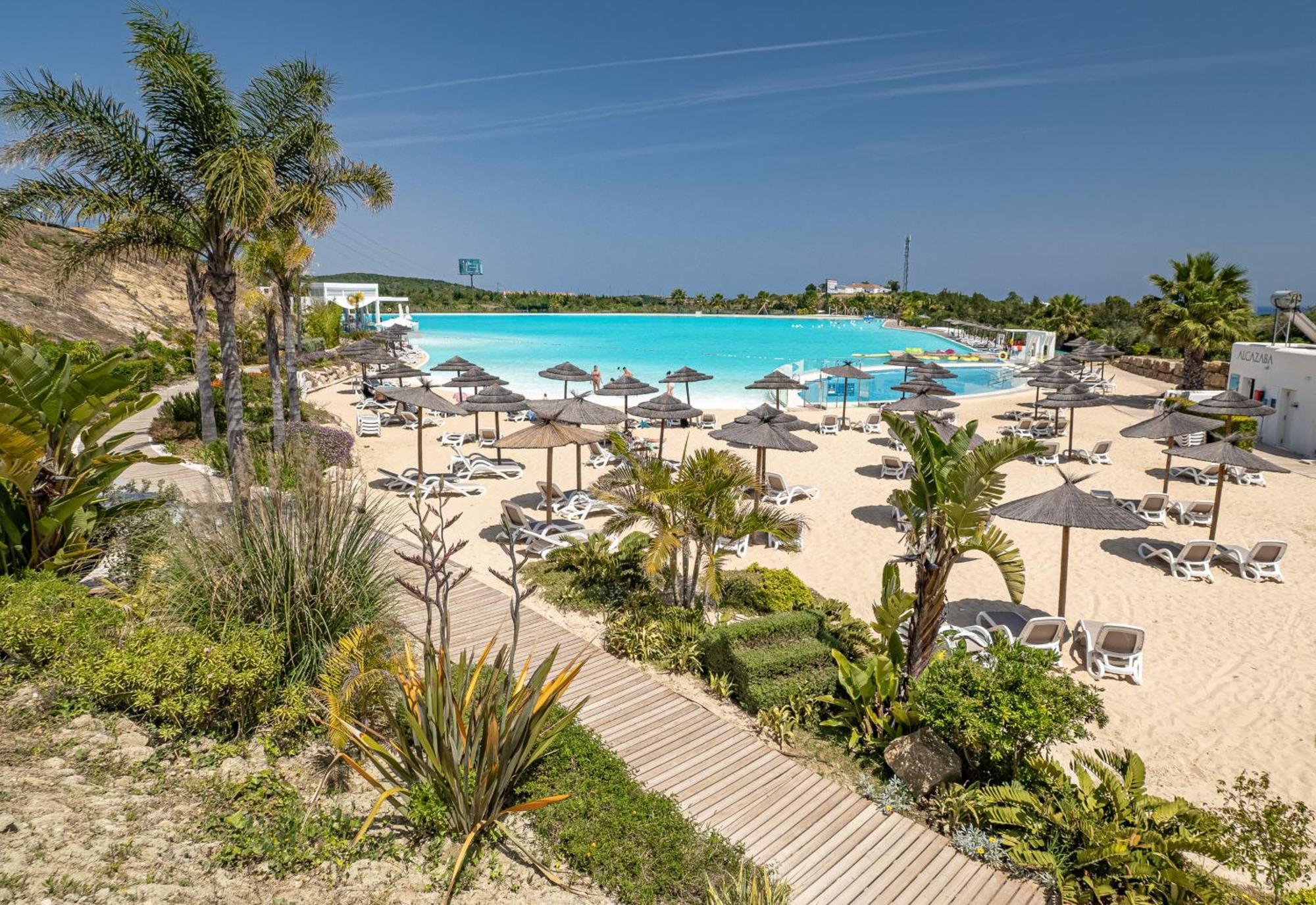 Alcazaba Lagoon 2425 Luxury Private Beach 埃斯特波纳 外观 照片